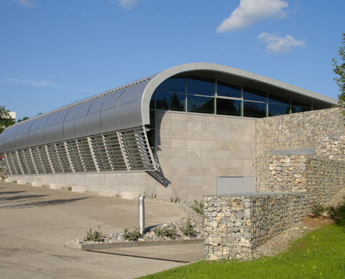 Neubau Institut mit Experimentierhalle vom Max-Planck-Institut für Dynamik und Selbstorganisation in Göttingen durch Schwieger Architekten.