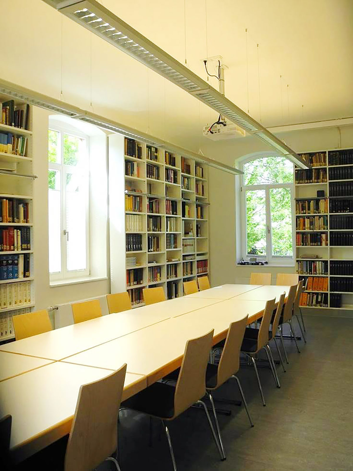 Reconstruction and redevelopment General political science, canon law at the University of Göttingen