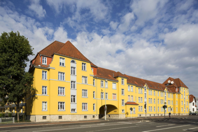 Conversion and refurbishment of an apartment building at Liebrechtstraße 1-3 and Weender Landstraße 89-97 in Göttingen by Schwieger Architects.